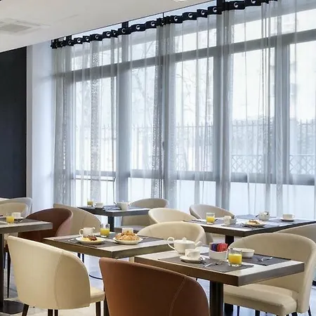 Unaway And Linea Uno מלון 4*